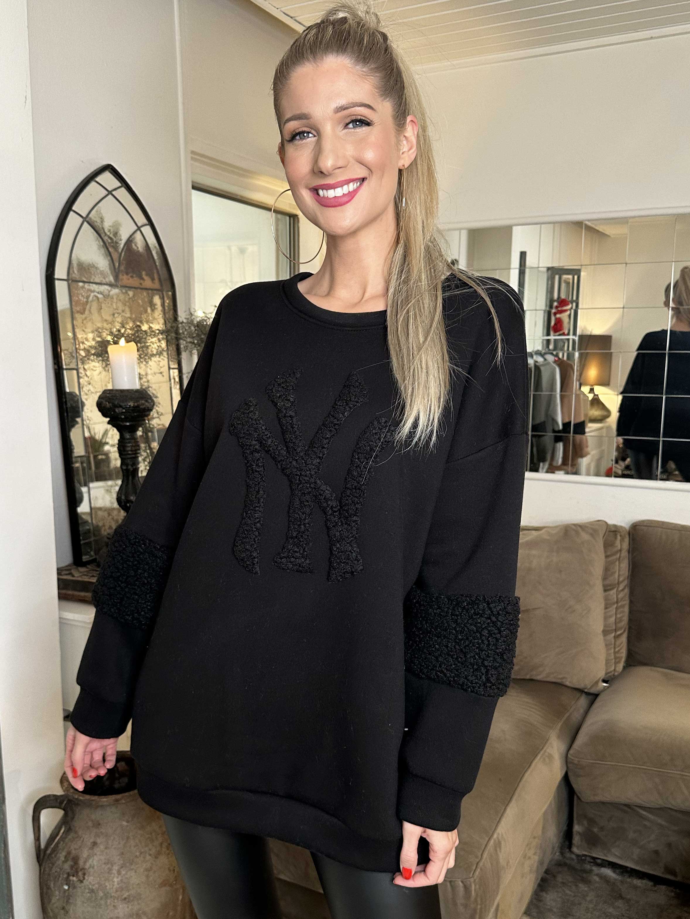 Fenya - Sweatshirt detaljeret med blødt plys